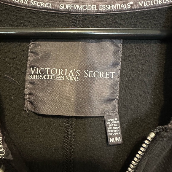 VICTORIAS SECRET JAVKET - Picture 3 of 3